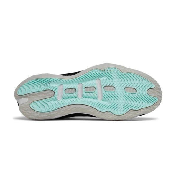 Adidas Dame 8 2022 dash gray women’s 6 - Picture 3 of 10